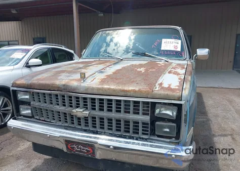 1984 Chevrolet C10 from USA, damaged, VIN 1GCDC14H5EF350596